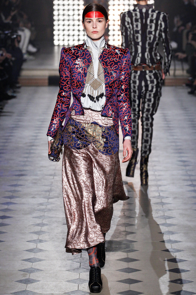 viviennewestwood图片 qx1nbp4wnoa.jpg